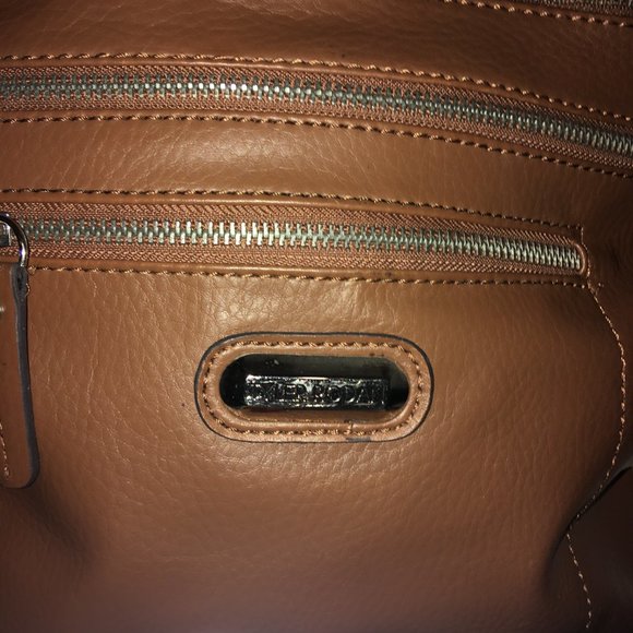 NWOT Tyler Rodan Crossbody and Umbrella Set - Picture 2 of 9